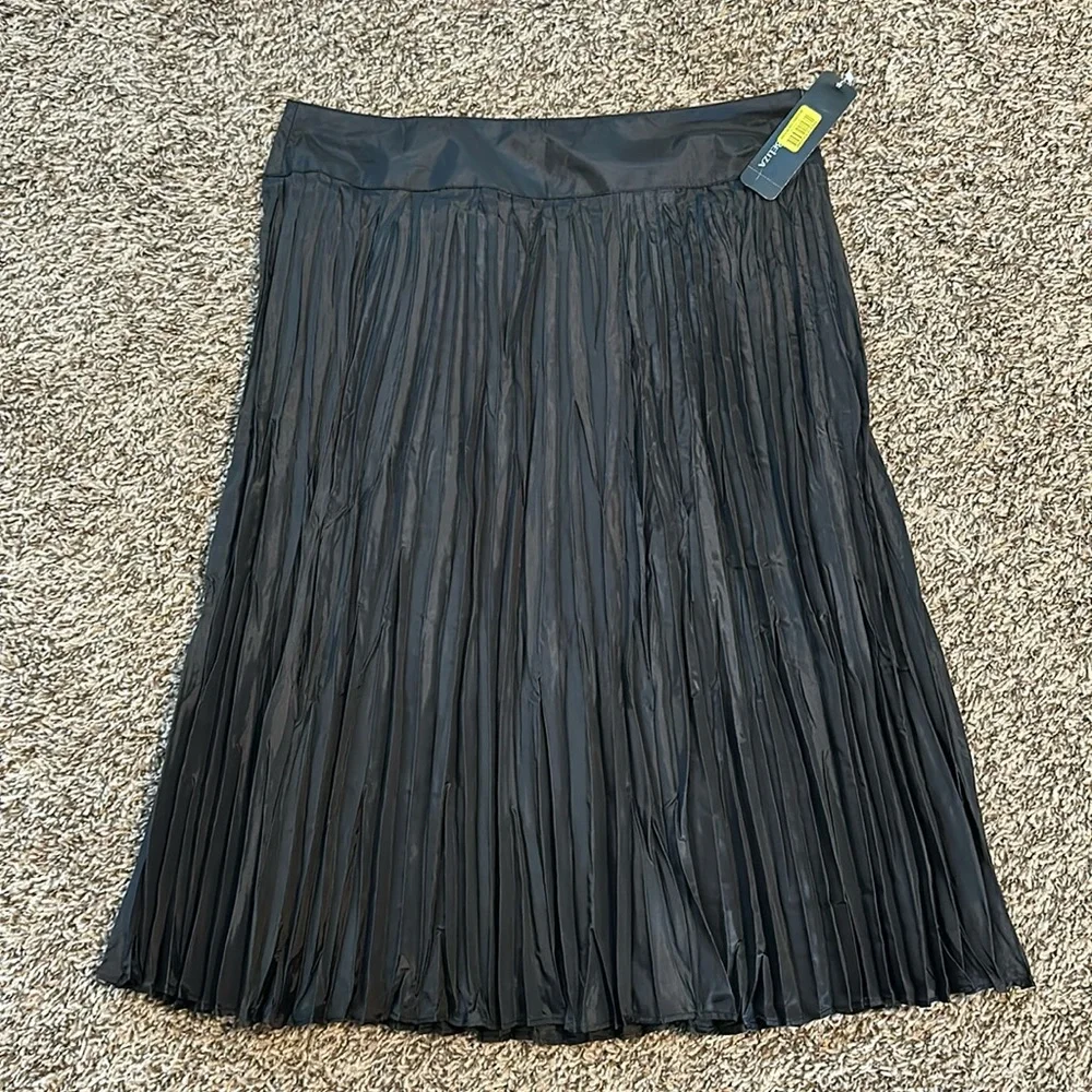 NWT BELIZA black midi skirt n